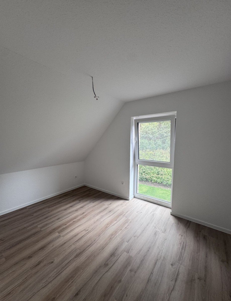 Zimmer 2 Dachgeschosswohnung Lingen