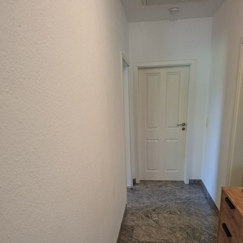 Flur Etagenwohnung Hasel�nne