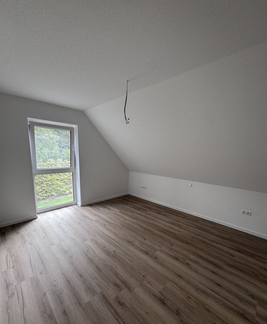 Zimmer 1 Dachgeschosswohnung Lingen